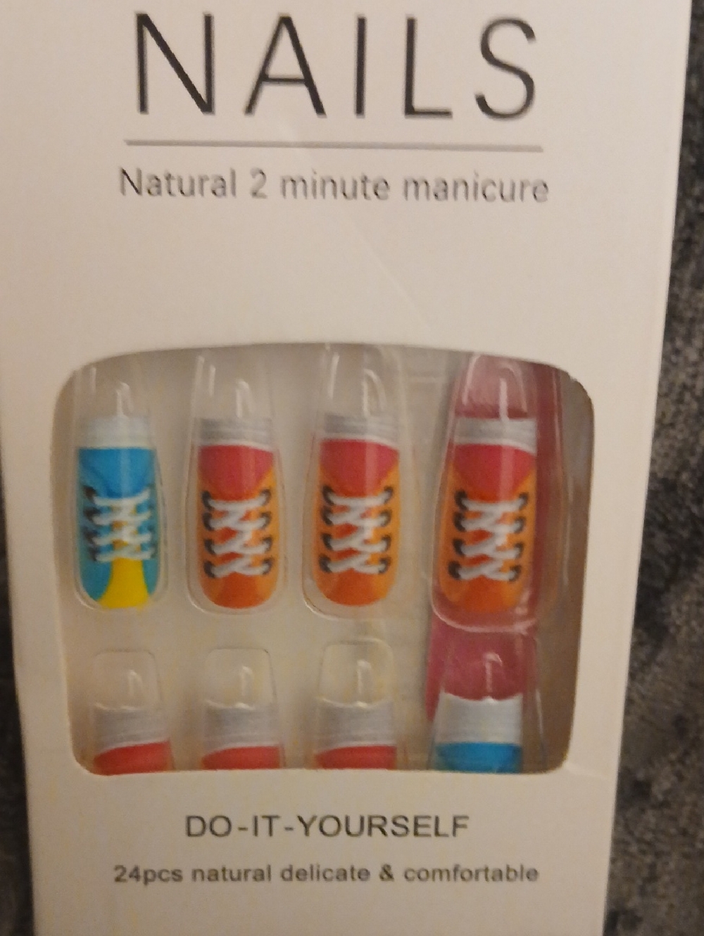 DIY "SNEAKER" FINGERNAILS, ASSORTED COLORS MEDIUM LENGTH